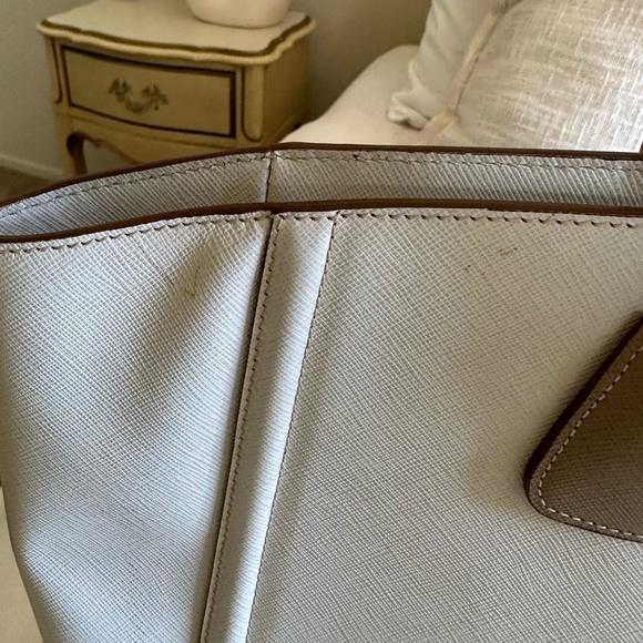 Prada Talco/Visone Saffiano Lux Large Shopping Bag - Picture 2 of 8